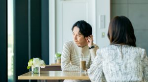 急に連絡が来なくなった時の男性心理とは？彼氏が音信不通になる理由を解説